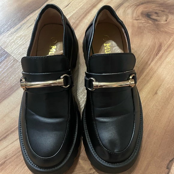 Mudd Meleri chunky horsebit loafers with a gold-tone buckle and lug sole Sz 6 - Picture 9 of 9